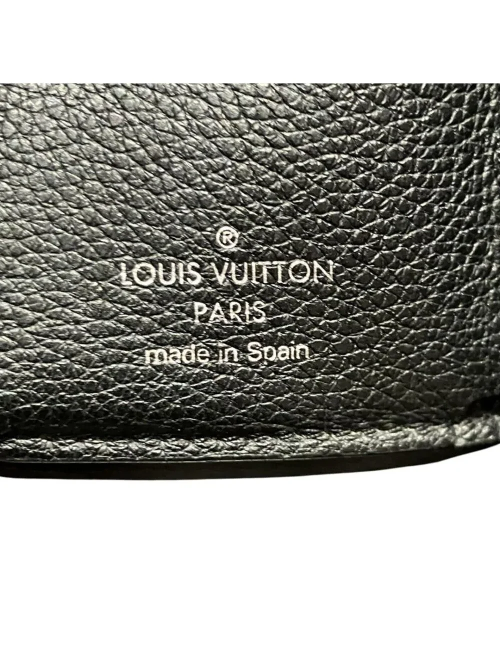 Louis Vuitton Portefeuille Lock Mini Taurillon Trifold Wallet Leather